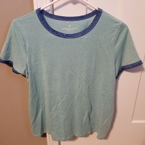 American eagle cropped shirt